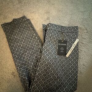 Slim fit ankle pants ! Never been worn !